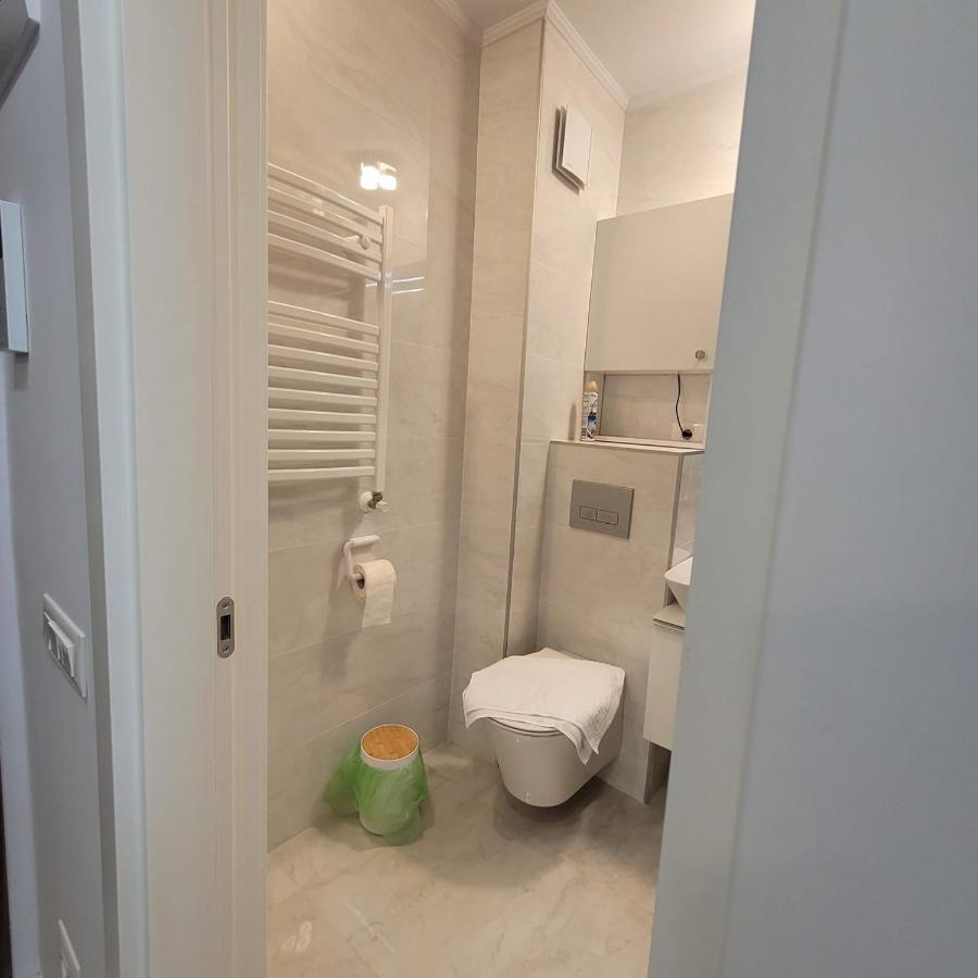 Studio 10 - Catedral Residence Bucharest - Free Parking Esterno foto